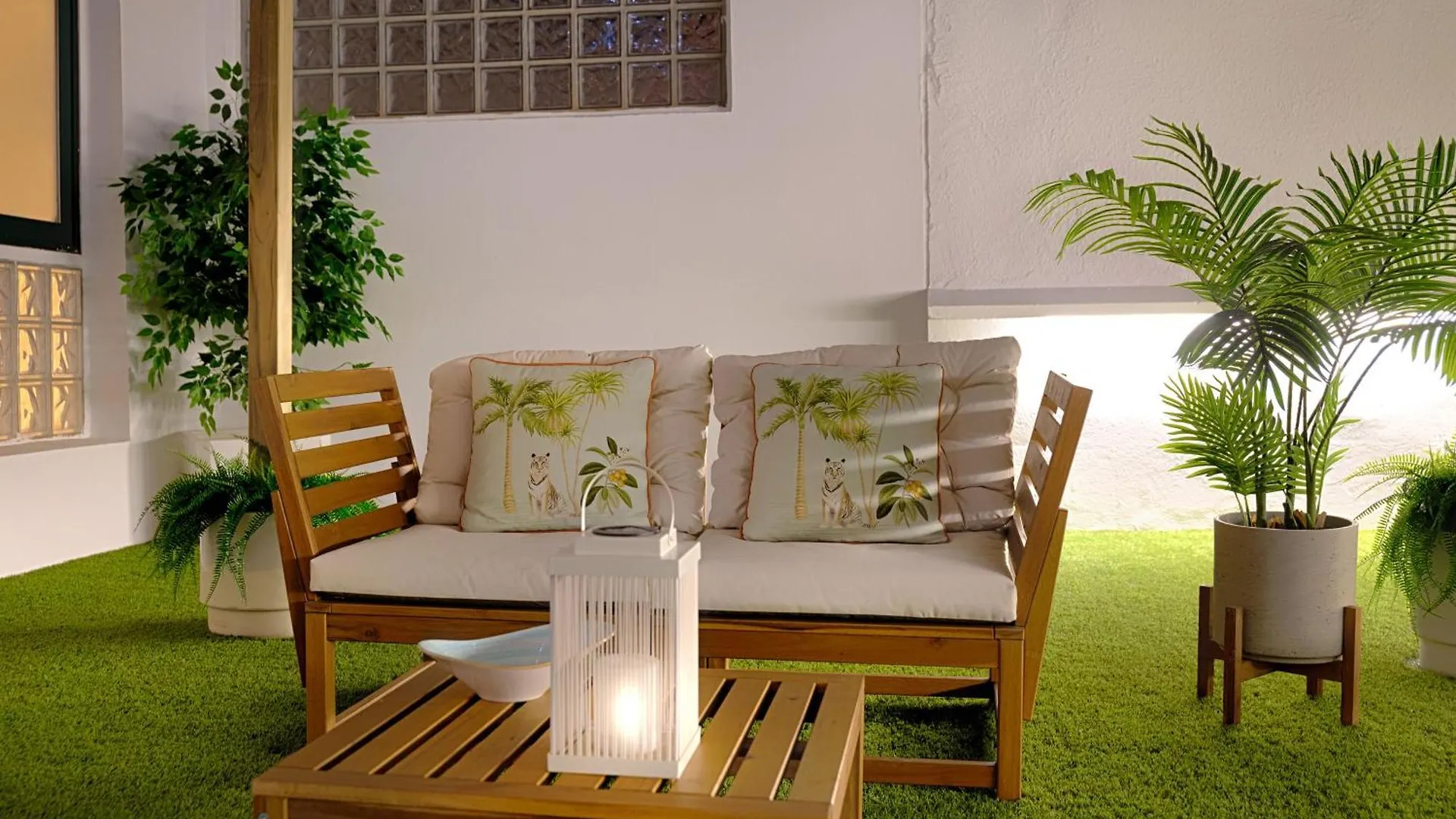 C30 Deluxe Studio With Terrace Into Cathedral Square Διαμέρισμα Μάλαγα